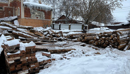 В Кирове почти закончили снос дома, который построили более 200 лет назад