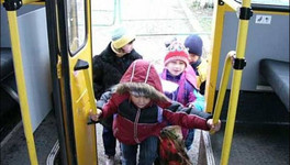 Как оформить школьнику льготный проезд в общественном транспорте?