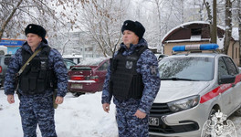 В Кирове росгвардейцы застали избиение мужчины у бара на Воровского