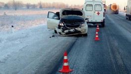 В Яранском районе столкнулись две иномарки. Пострадали два пассажира