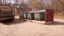 Суд обязал жителя Кировской области оплачивать вывоз мусора за дом, где никто не живёт