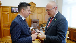 Сергею Сулику и Георгию Барминову выдали удостоверения министров