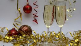 Как правильно выбрать шампанское для новогоднего стола?