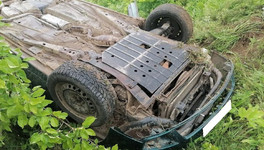 В Кировской области пьяный водитель Ford съехал в кювет, его пассажир погиб
