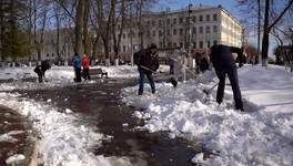 В Кирове стартовали городские субботники