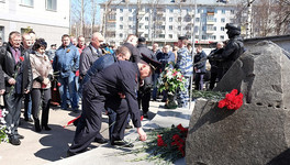 В Кирове открыли памятник погибшим бойцам ОМОНа