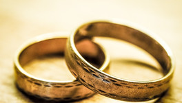 В Кировской области расторгли два фиктивных брака с азиатками