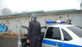 На улице Мельничной в Кирове у мужчины ночью похитили телефон