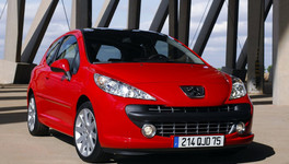 Модернизированные Peugeot иранского производства начали продавать в России