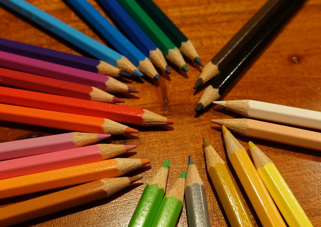 Рисунки из цветных карандашей
