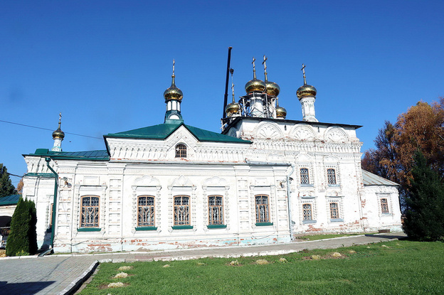 Екатерининский собор в Слободском стал златоглавым