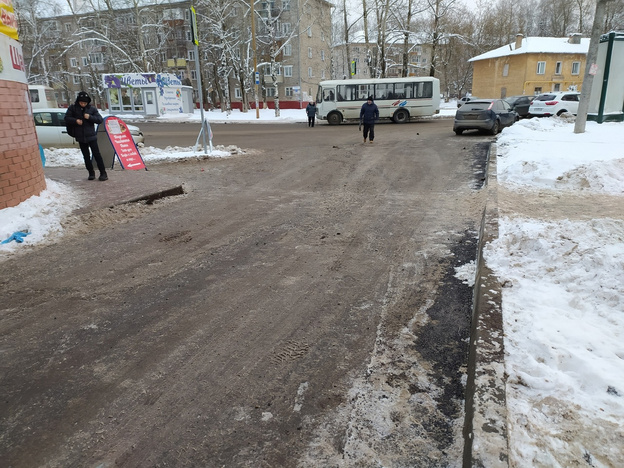 На территории Больницы скорой помощи продолжается строительство тёплого перехода между корпусами