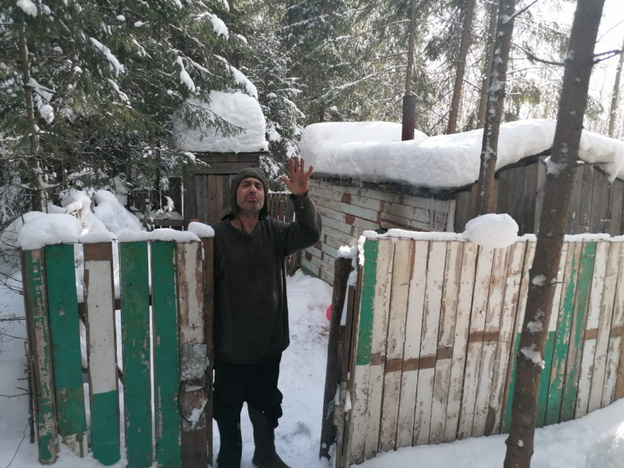 Кировчан просят помочь живущему в лесу отшельнику найти жильё и работу