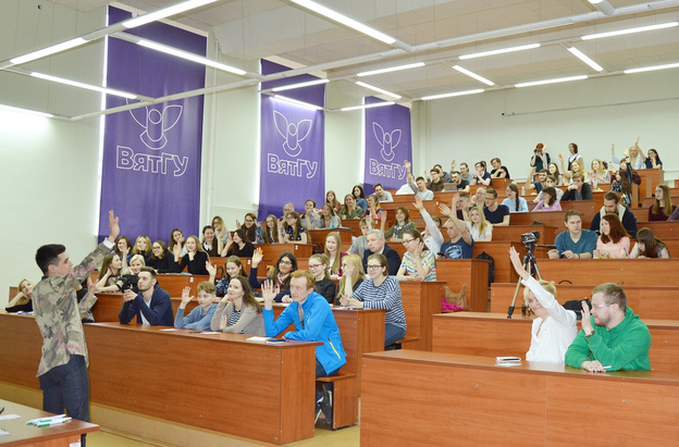Школа блогеров МегаФона. Как стать видеоблогером в Кирове?