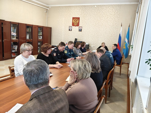 В Яранске из-за недобросовестного подрядчика дом пошёл трещинами