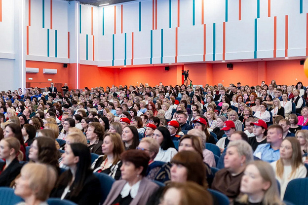 Губернатор Соколов и депутат Березин назвали победителей конкурса «Учитель года»