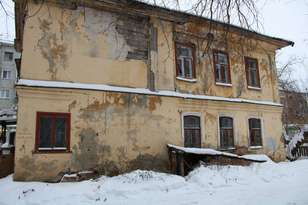 На улице Преображенской обследовали разрушающийся дом Ф.Л. Ездакова