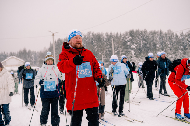 Кировская область встала на лыжи: более 10 000 участников стартовали на «Лыжне России»