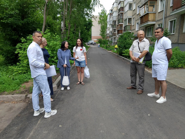 В Кирове приняли очередные дворы, благоустроенные по программе местных инициатив