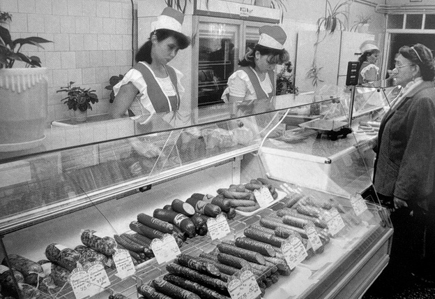 «Вкусная история» - вехи становления и развития «Кировского мясокомбината»