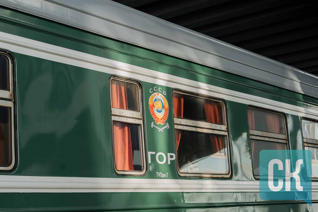 «Красная птица» расправила крылья: фоторепораж с первого рейса ретроэлектрички в Кирове