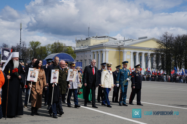 В Кирове прошёл торжественный парад в честь Дня Победы. Фото