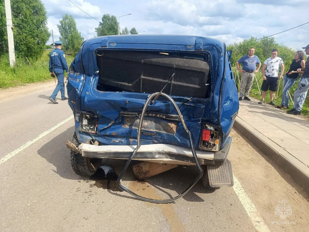 В Кировской области Пенсионеров зажало в «Ниве» после ДТП