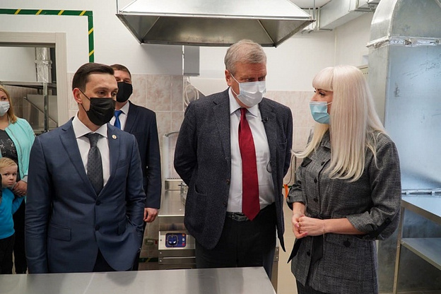 В Котельниче открыли новый детский сад с бассейном