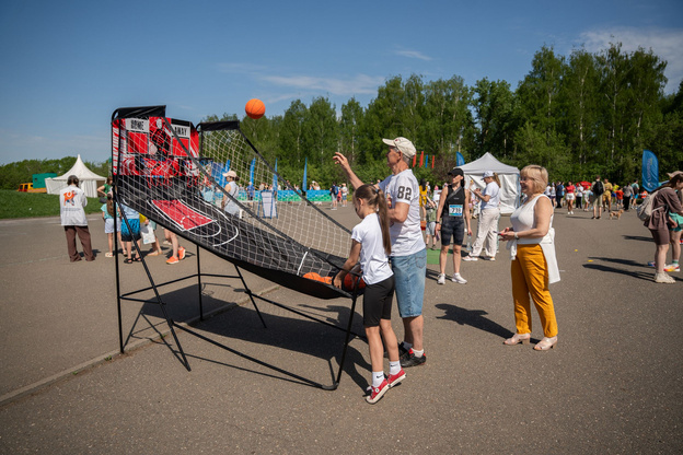 Более 1 500 спортсменов приняли участие в забеге «Глобус Ласковый M.A.Y»