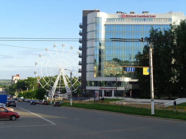 Кирова 1 фото. Кирова 1. Кирова 1 Екатеринбург. Мира 1 Киров. Киров отдых.