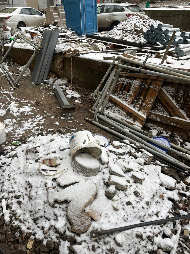 Капитальный ужас: общественников шокировал капремонт дома на Октябрьском проспекте