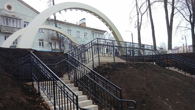 В Нововятске завершили реконструкцию набережной