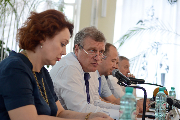 Обсуждение мусорной реформы в Кирове завершилось демаршем власти против общественников