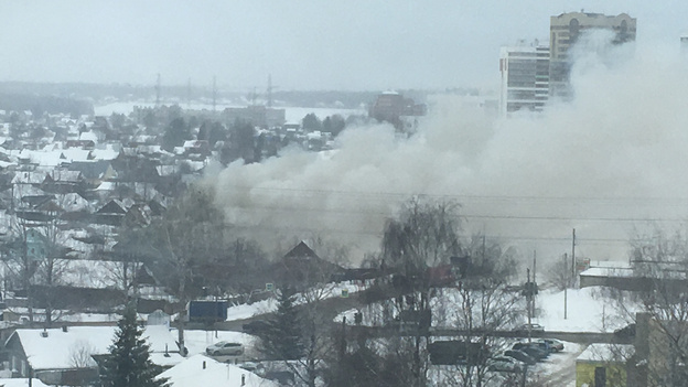 В районе ипподрома в Кирове сгорел жилой дом