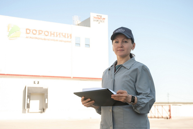 «Врач лечит человека, а ветеринарный врач - человечество»: зачем нужны ветврачи на мясокомбинате и как они работают?