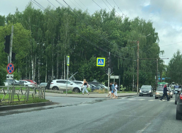 В Кирове пять светофоров, которые сломались после грозы, до сих пор не работают