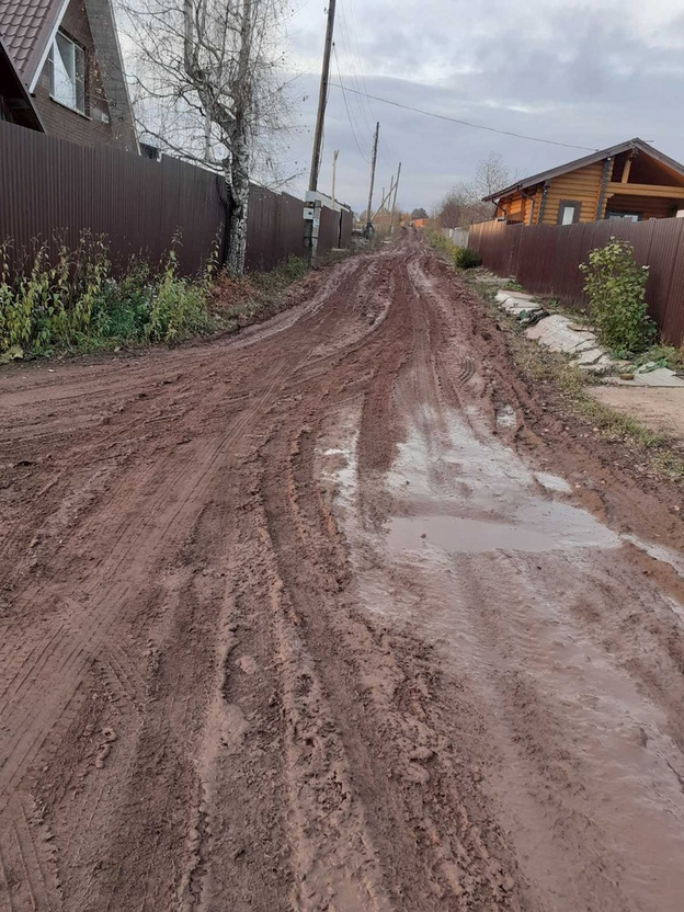 «Пройти невозможно». Кировчане жалуются на отсутствие дорог