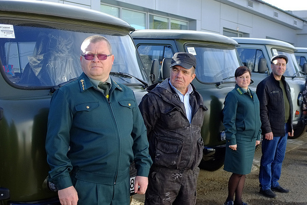 Лесничие из Кировской области получили новые автомобили