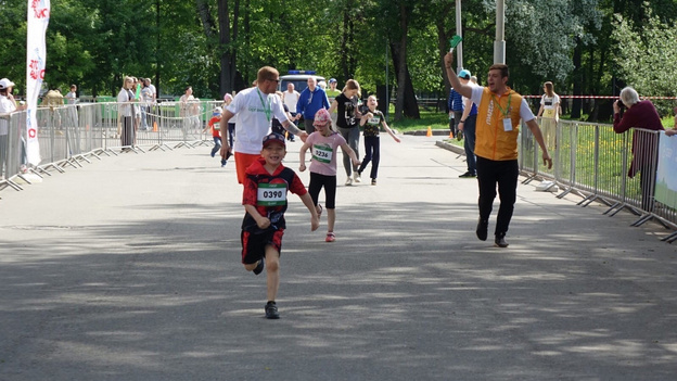 В Кирове проходит спортивный семейный фестиваль «Зелёный марафон». Фото