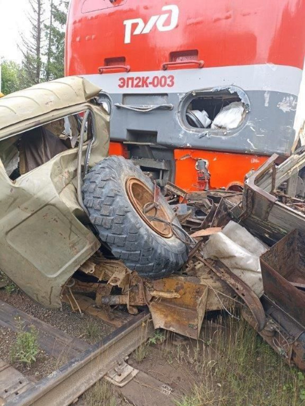 Движение поездов в Пермском крае восстановлено