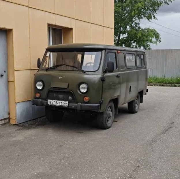 Кировская дирекция благоустройства купила две «Буханки» для энергетиков