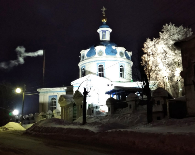 В Яранске отремонтировали подсветку Успенского собора