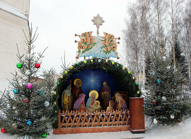 Православные кировчане празднуют Рождество