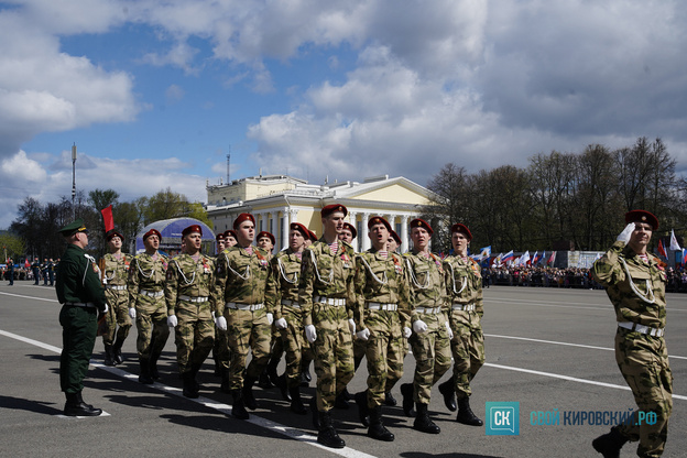В Кирове прошёл торжественный парад в честь Дня Победы. Фото