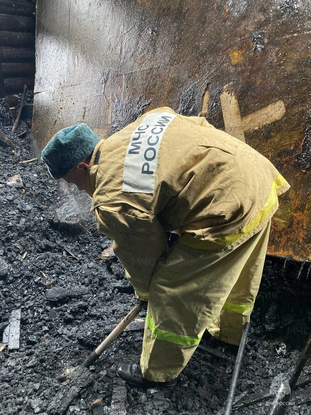 В МЧС назвали предварительную причину пожара в Феодоровской церкви