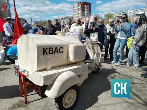 В Кирове на Конева выставили ретро-автомобили