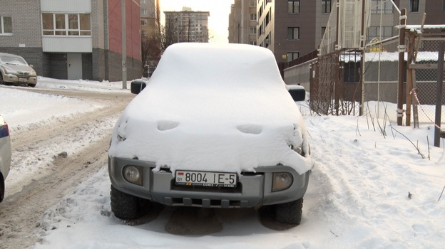 В Кирове с городских улиц эвакуировали 14 бесхозных машин