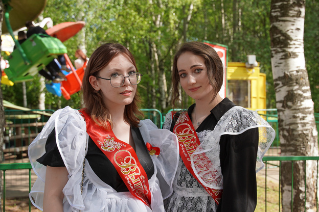 Как кировские выпускники отмечают последний звонок. Фото