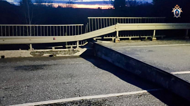 Директор и водитель из Омска пойдут под суд за обрушение моста под Кировом