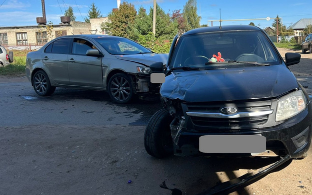 Пьяный водитель устроил ДТП в Вятскополянском районе: пострадали женщина и ребенок